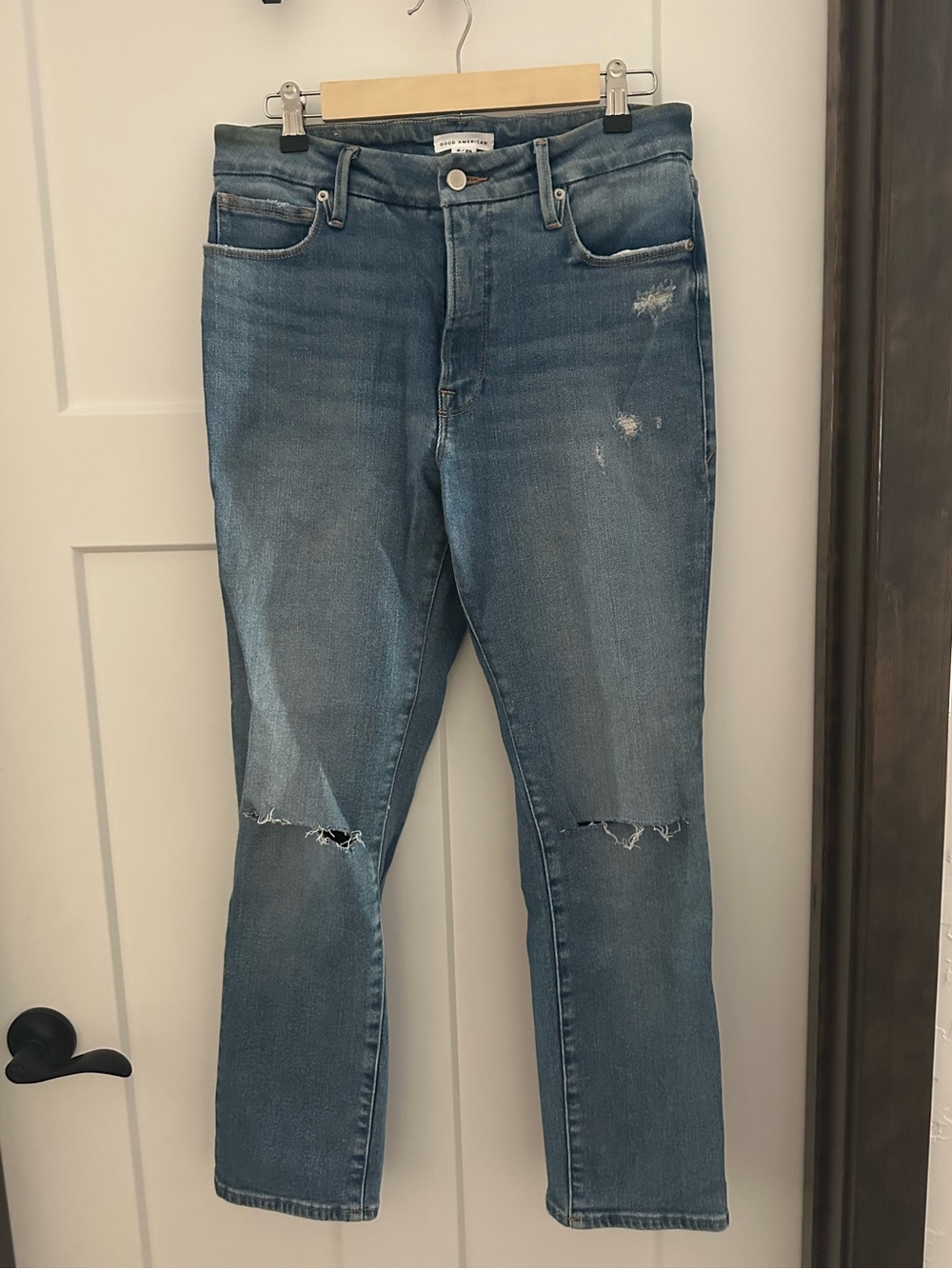 Good American Blue Straight-Leg Distressed Jeans